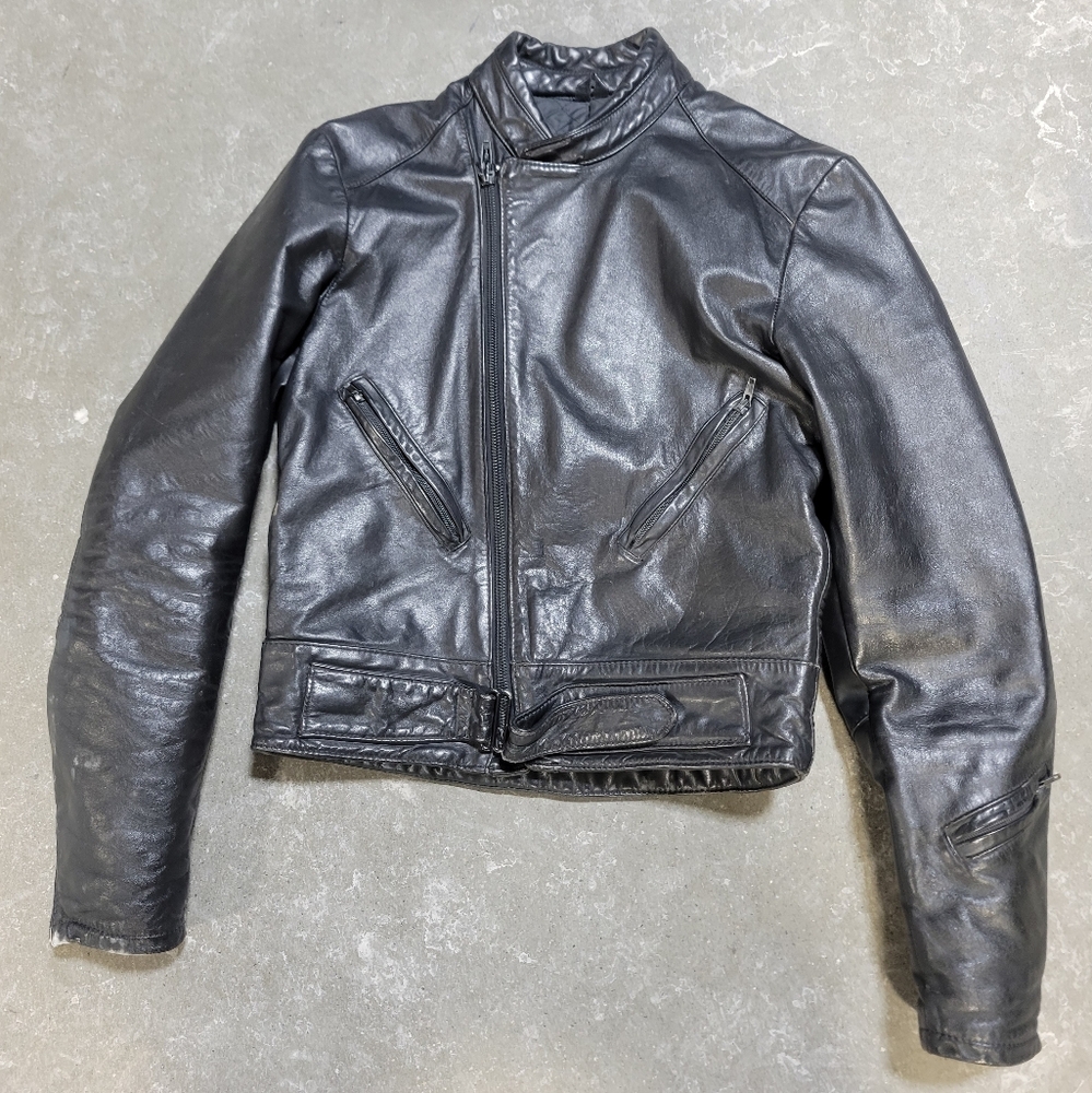 Vintage Taurus women's small biker motorcycle leather black jacket size small